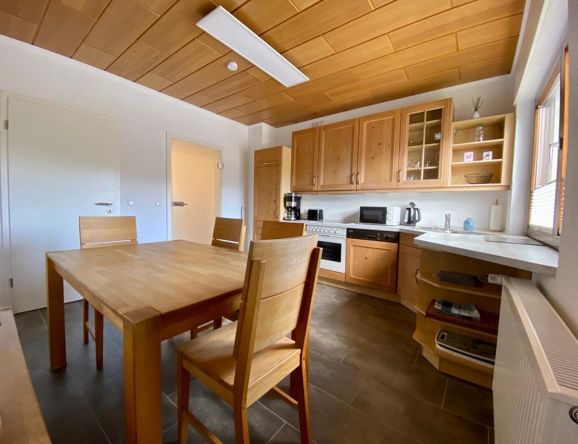 Apartmenthaus Ruhezeit Bad Endbach Buitenkant foto